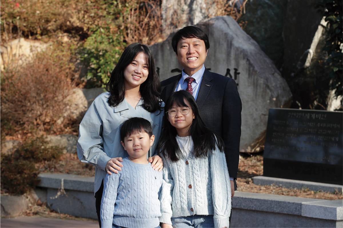 Pastor Shine Kang's family